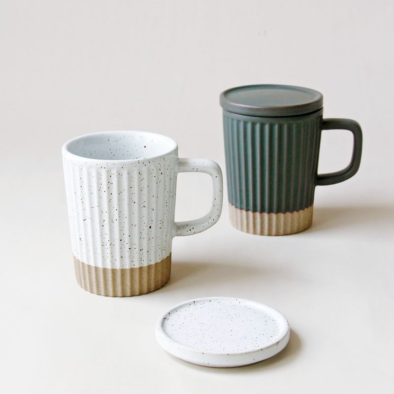 Japanese vertical patterned mug with lid ceramic cup, retro ins style white sesame glaze coarse ceramic coffee cup